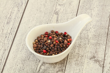 Peppercorn heap in the bowl