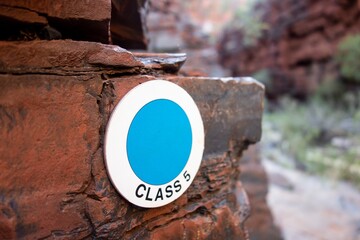 Class 5 trail sign in Western Australia in gorges showing the difficulty of the path