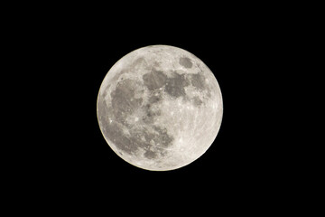 Pink Moon. Snow moon. Super full moon with dark background. Madrid, Spain, Europe. Horizontal Photography. 24. February. 2024. Moon. Supermoon. Sulfur. Conjunction. Venus. Saturn. Jupiter. - obrazy, fototapety, plakaty