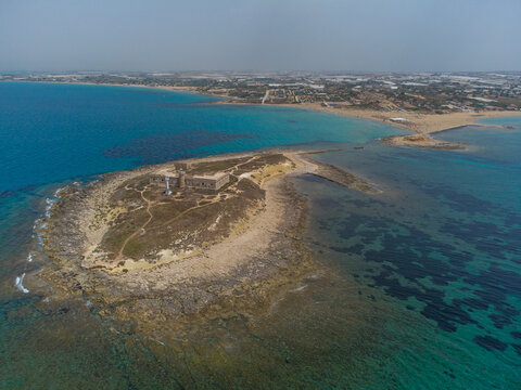 immagine aerea isola delle correnti in sicilia
