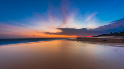 Obraz premium sunset over the sea