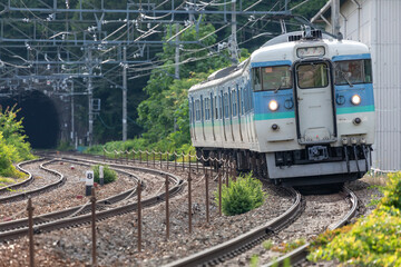 Obraz premium 115系電車（しなの鉄道長野色）