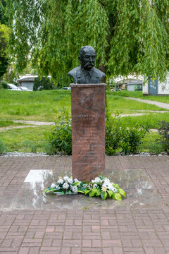 Gorzow Wielkopolski, Poland - June 1, 2021: Memorial bust of Wincenty Witos. Wincenty Witos was a Polish politician, prominent member and leader of the Polish People's Party (PSL).