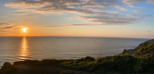 Obraz premium sunset over the sea