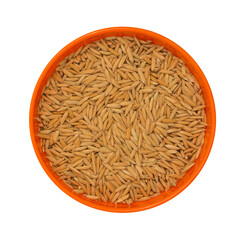 toma aérea en primer plano de arroz con cáscara