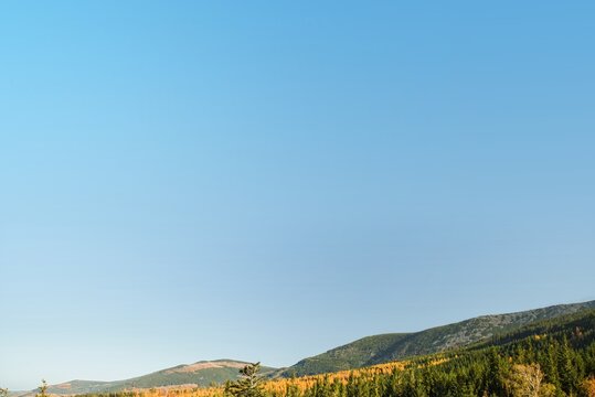 The top of the mountains against the backdrop of the sky, mountain range