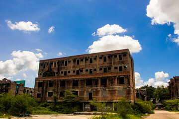 Fototapeta premium old abandoned building