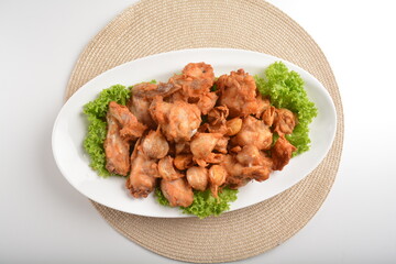 deep fried crispy chicken wing / pork rib with garlic asian halal menu