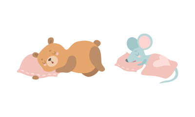 Obraz na płótnie Canvas Cute Baby Animals Sleeping in Beds Set, Adorable Bear and Mouse Fell Asleep on Pillows Cartoon Vector Illustration