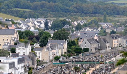 Fototapeta na wymiar La ville de Quimper en Finistère Cornouaille Bretagne France 