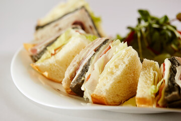 sandwich with ham and cheese