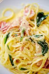 spaghetti with seafood