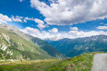 Fototapeta na wymiar alpine landscape along a hiking trail near Ischgl (Tyrol, Austria)