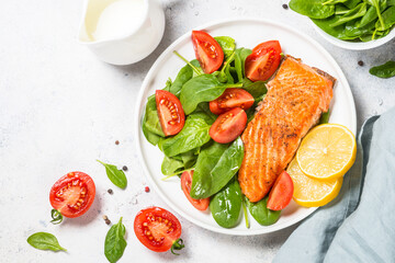 Salmon fillet with fresh salad. Healthy food, keto diet. Healthy lunch or dinner.