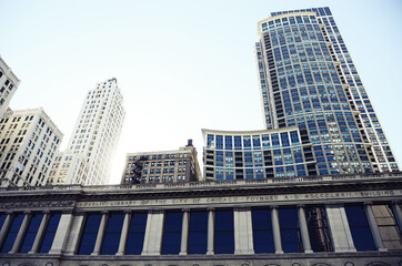 Fototapeta na wymiar USA, CHICAGO: Scenic cityscape view with skyscrapers