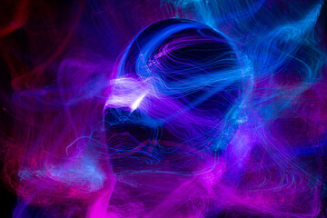 Obraz premium light painting , new art direction, long exposure photo without photoshop, light drawing at long exposure ,the skull 