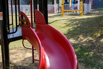 香川県はとらまる公園の滑り台