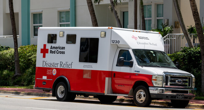 Photo of an American Red Cross Disaster Relief truck in Miami at the Champlain Towers collapse site