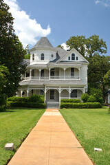 Fototapeta na wymiar Historic Victorian Home in Rural Eastern Texas