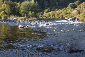 Rio Diguillin, sector Balsa de Zapallar, El Carmen, Ñuble, Chile