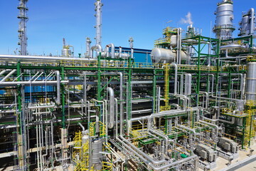 Fototapeta premium Factory of oil and gas refinery industrial plant