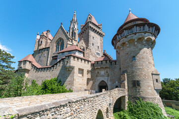 Fototapeta na wymiar Burg Kreizenstein castle in Austria