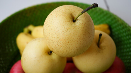 apples and pears