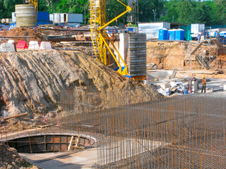 Construction site with reinforcement structure