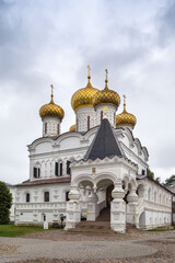 Fototapeta na wymiar Ipatiev Monastery, Kostroma, Russia