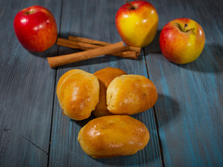 Fresh pies with apples and cinnamon