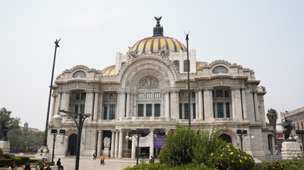 Fototapeta premium Palacio de Bellas Artes and Historic center of Mexico City seen from Torre Latinoamericana in Mexico.