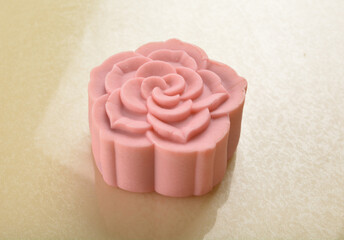 red bean lychee rose healthy no oil baked lotus paste mooncake with white chocolate in pink rose...