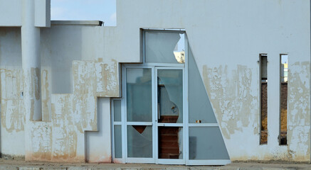 Obraz na płótnie Canvas Empty streets and abandoned houses. Sharm El Sheikh, Egypt