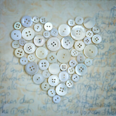 Vintage Style Mother-of-pearl Button Heart
