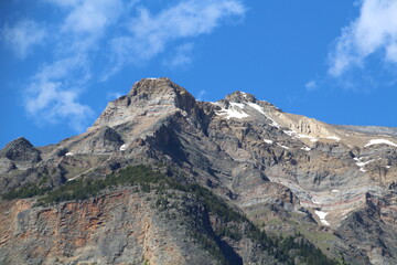 Fototapeta na wymiar Top On The Mountain, Jasper National Park, Alberta