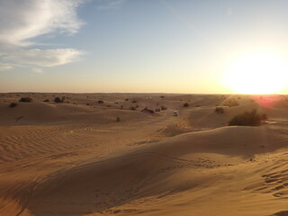 Fototapeta na wymiar desert sand dunes in the morning