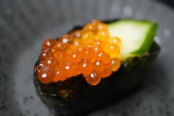 寿司 / いくら軍艦