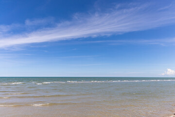 Fototapeta premium Blue sky over the sea in Thailand