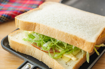 ホットサンド作り