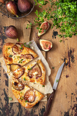  Sweet pie pizza or fruit focaccia with figs, ,cream cheese and 