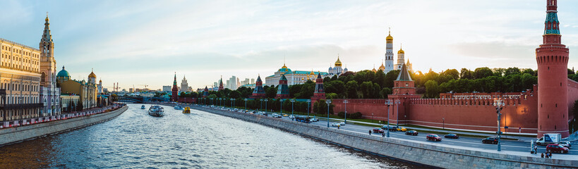 Panorama: View of the Kremlin and Sofia embankments from the Bolshoi Moskvoretsky bridge at sunset