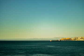 barco zarpando