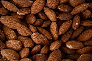 Detalle nuez de almendra fresca