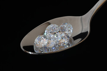  Jewels on a spoon　スプーンの上の宝石