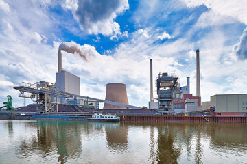 Rheinhafen steam power plant in Karlsruhe in Germany used for generation of electricity and district heating from hard coal - obrazy, fototapety, plakaty