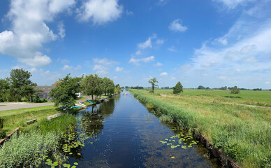 Fototapeta na wymiar Panorama from a canal around De Veenhoop