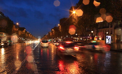 Traffico notturno di Parigi