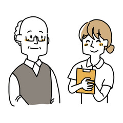 高齢男性の話を聞いてメモする看護師