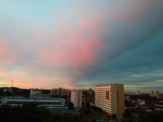 Obraz premium sunset over the city