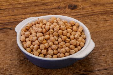 Vegan cuisine - Dry chickpea heap